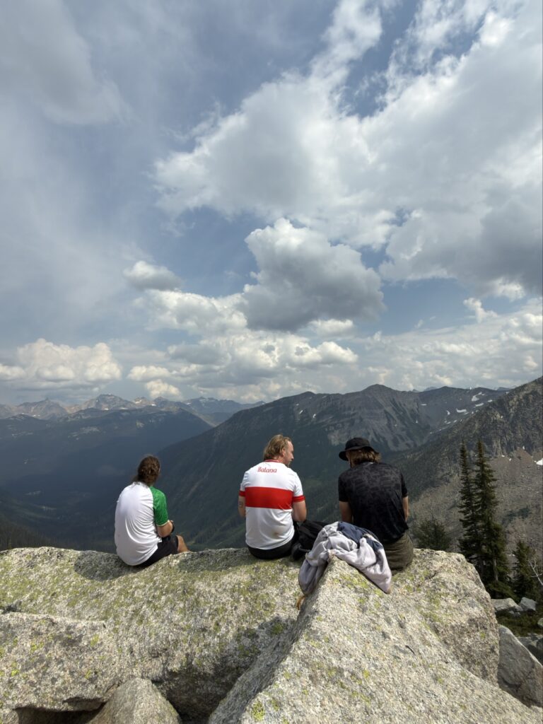 Bugaboos Provincial Park - Conrad Kain Hut / Applebee Dome img 7652