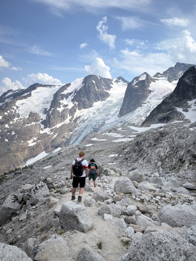 Bugaboos Provincial Park - Conrad Kain Hut / Applebee Dome img 7684